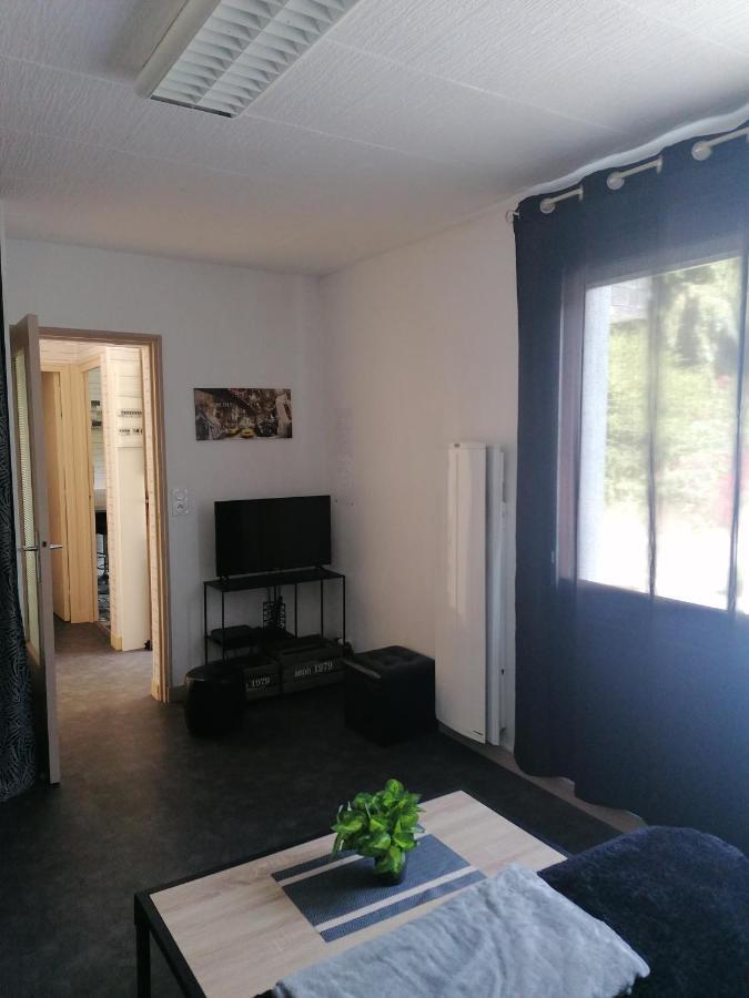 Charmant Appartement Entre Vitre Et Fougeres Chatillon-en-Vendelais Kültér fotó